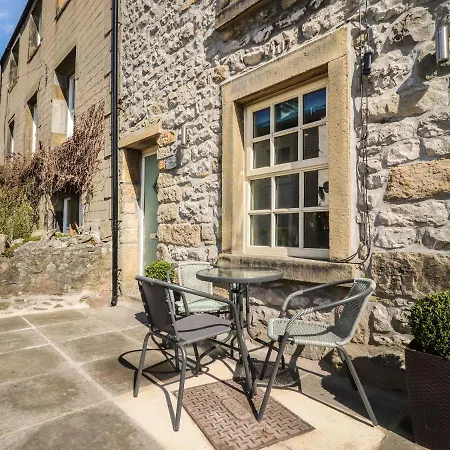 Folly Holiday home Settle