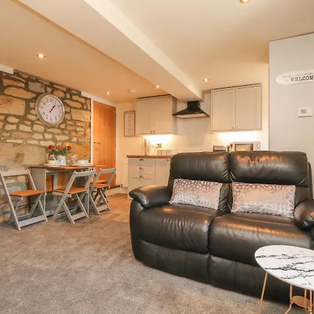 Holiday home Folly Settle